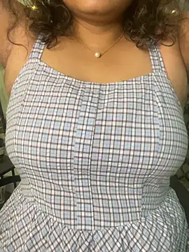 hot menka online show from September 29, 9:47 am