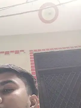 Snapshot of dannyD06969 chatting on December 22, 8:16 am dannyD06969 online show from December 22, 8:16 am