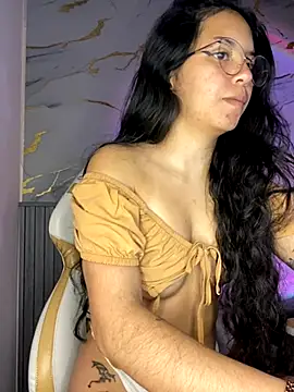 Snapshot of Rosita_forever_ chatting on September 18, 1:35 pm Rosita forever online show from September 18, 1:35 pm