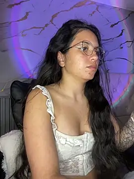 Snapshot of Rosita_forever_ chatting on October 5, 12:09 am Rosita forever online show from October 5, 12:09 am