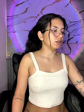 Snapshot of Rosita_forever_ chatting on October 8, 2:58 pm Rosita forever online show from October 8, 2:58 pm