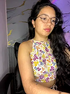 Snapshot of Rosita_forever_ chatting on October 19, 1:23 pm Rosita forever online show from October 19, 1:23 pm