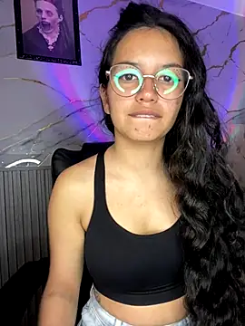 Snapshot of Rosita_forever_ chatting on October 23, 7:23 pm Rosita forever online show from October 23, 7:23 pm