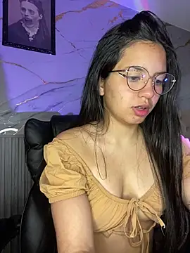 Snapshot of Rosita_forever_ chatting on October 28, 3:14 pm Rosita forever online show from October 28, 3:14 pm