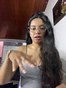 Snapshot of Rosita_forever_ chatting on January 6, 3:05 pm Rosita forever online show from January 6, 3:05 pm