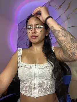 Snapshot of Rosita_forever_ chatting on January 19, 3:27 pm Rosita forever online show from January 19, 3:27 pm