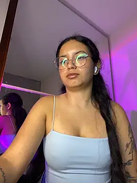 Rosita forever  online show from May 3, 4:24 pm
