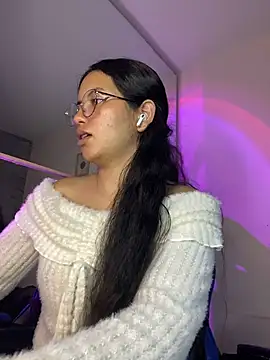 Rosita forever  online show from May 8, 4:29 am