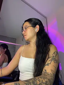 Rosita forever  online show from May 10, 3:33 am