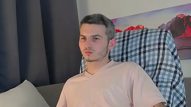 Snapshot of Devin_Jay chatting on January 4, 7:44 pm Devin Jay online show from January 4, 7:44 pm