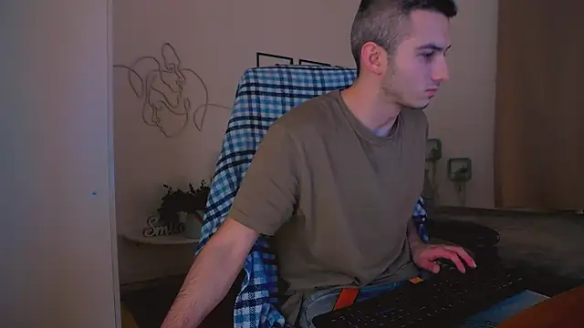 Snapshot of Devin_Jay chatting on January 22, 7:34 pm Devin Jay online show from January 22, 7:34 pm