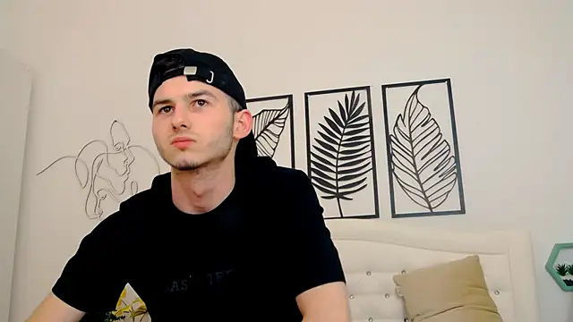 Snapshot of Devin_Jay chatting on February 22, 3:56 am Devin Jay online show from February 22, 3:56 am