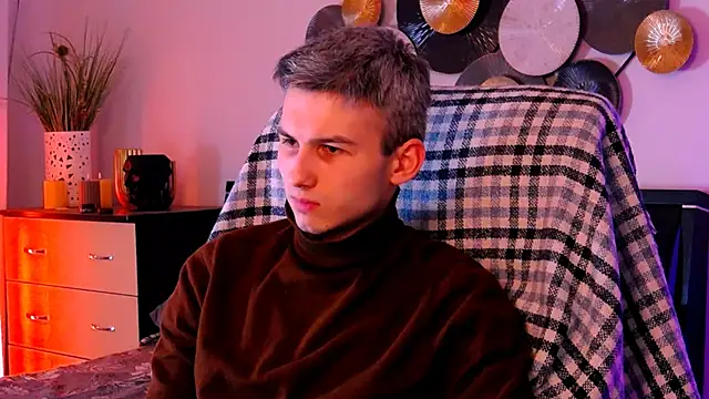 Snapshot of Devin_Jay chatting on February 11, 1:43 am Devin Jay online show from February 11, 1:43 am