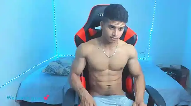 oliver thompsson7 online show from December 28, 12:57 am