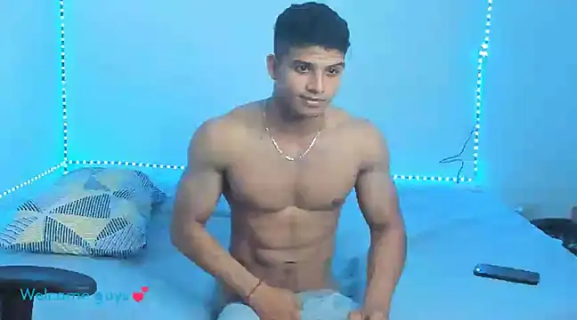 oliver thompsson7 online show from December 28, 3:58 am