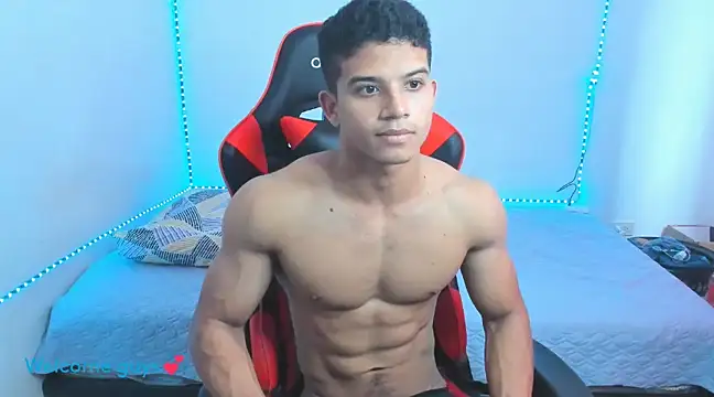 oliver thompsson7 online show from January 6, 6:41 pm