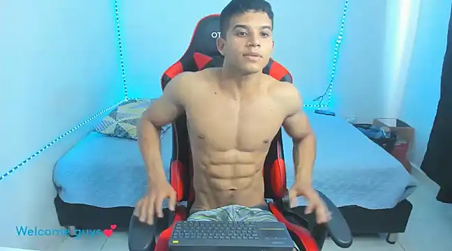 oliver thompsson7 online show from January 27, 7:35 pm