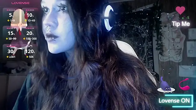 chloe crystall killer online show from April 30, 10:10 am