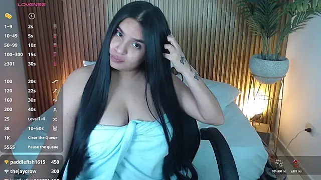 Snapshot of maite_saens_ chatting on January 9, 8:03 am maite saens online show from January 9, 8:03 am