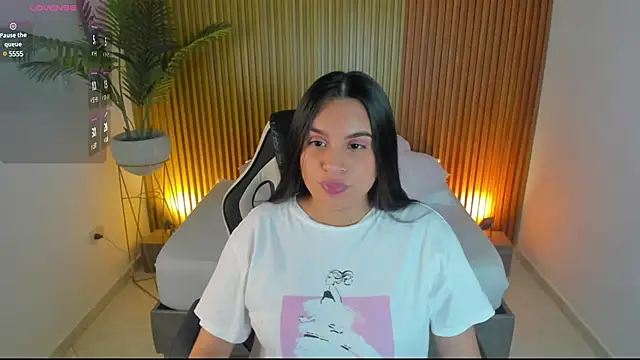 Snapshot of maite_saens_ chatting on February 12, 7:02 pm maite saens online show from February 12, 7:02 pm
