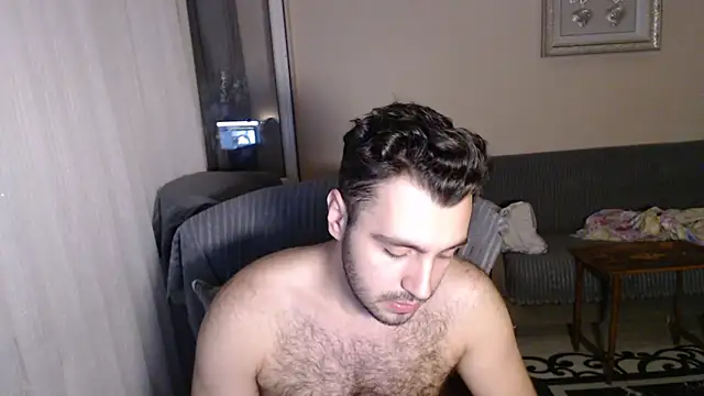 handsomeee04 online show from September 26, 11:09 pm