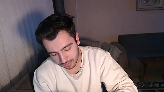 handsomeee04 online show from October 24, 1:13 am