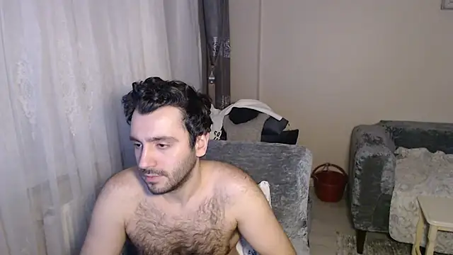 handsomeee04 online show from April 28, 12:09 am