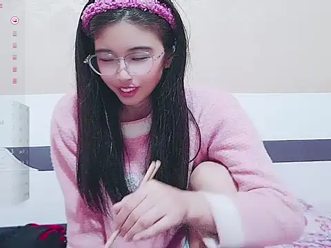 Snapshot of lingling998 chatting on February 25, 5:58 pm lingling998 online show from February 25, 5:58 pm