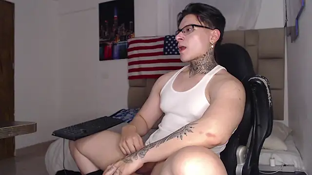 DennisWalkerr online show from January 2, 12:23 am