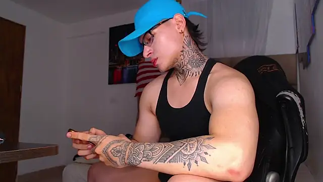 DennisWalkerr online show from March 8, 2:55 am