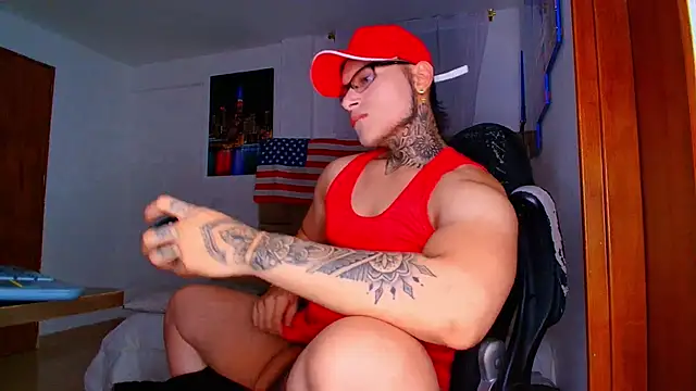 DennisWalkerr online show from September 14, 11:37 pm