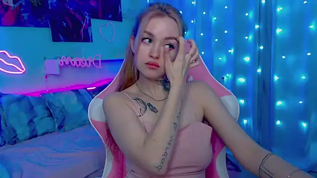 Naughty Mable online show from February 11, 4:11 am