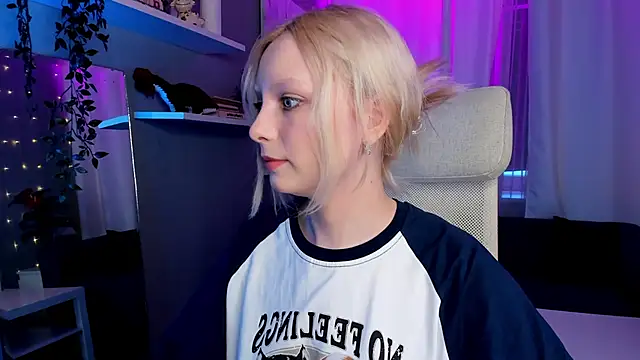 Snapshot of forget_me_not_eve chatting on February 4, 11:27 am forget me not eve online show from February 4, 11:27 am