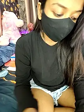 Snapshot of Little__Lia chatting on March 11, 5:46 am Little Lia online show from March 11, 5:46 am