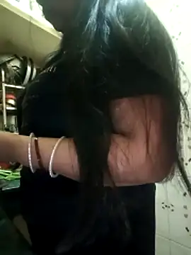 Snapshot of Soniya_444 chatting on March 2, 7:15 am Soniya 444 online show from March 2, 7:15 am
