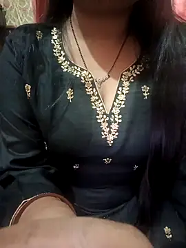 Snapshot of Soniya_444 chatting on April 9, 11:37 am Soniya 444 online show from April 9, 11:37 am