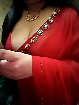 Snapshot of Soniya_444 chatting on April 24, 7:27 pm Soniya 444 online show from April 24, 7:27 pm