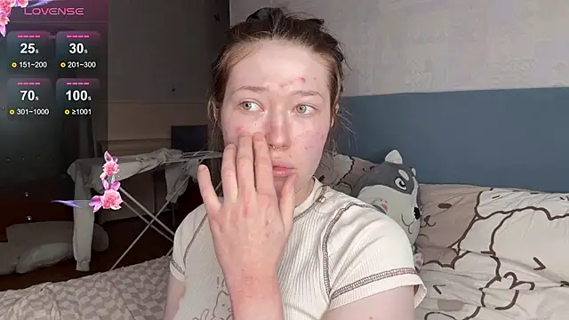 eva varnerr online show from March 2, 6:04 pm