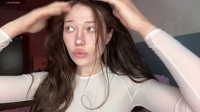 Snapshot of eva_varnerr chatting on April 10, 7:18 pm eva varnerr online show from April 10, 7:18 pm