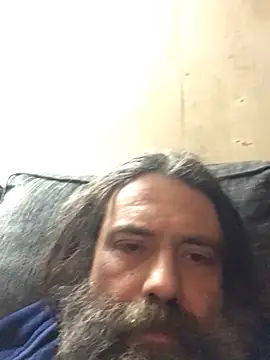 Snapshot of zaneporter46 chatting on March 1, 2:15 am zaneporter46 online show from March 1, 2:15 am