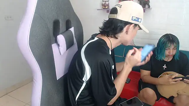 andy dan18 online show from November 24, 3:34 pm