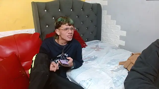 andy dan18 online show from February 10, 8:57 pm