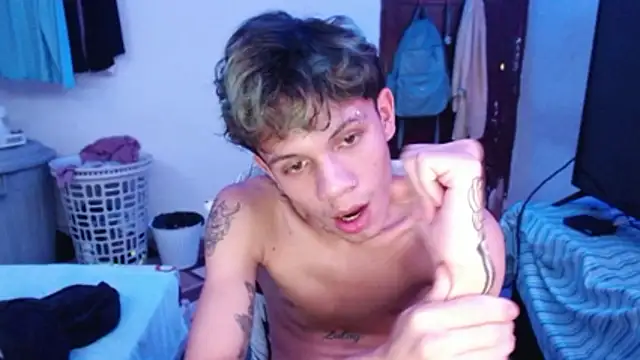 andy dan18 online show from May 3, 5:24 am