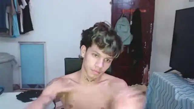 andy dan18 online show from May 12, 9:17 am
