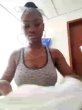 nikkystorm1  online show from January 27, 9:22 pm