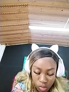 nikkystorm1  online show from February 26, 2:14 pm