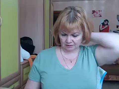 Snapshot of vixey_fox chatting on January 24, 7:30 am vixey fox online show from January 24, 7:30 am