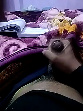 PLAYBOYYRAAJ online show from December 26, 6:43 pm