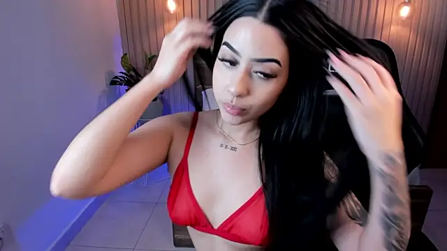 Snapshot of veronica_19_ chatting on January 7, 10:52 pm veronica 19 online show from January 7, 10:52 pm