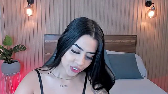 Snapshot of veronica_19_ chatting on January 17, 7:16 pm veronica 19 online show from January 17, 7:16 pm
